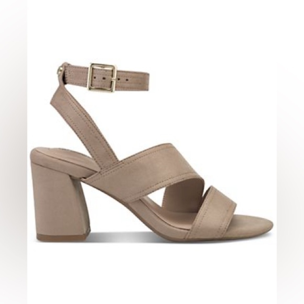 Giani Bernini Women's Cheryll Memory Foam Asymmetrical Block Heel Dress Sandals